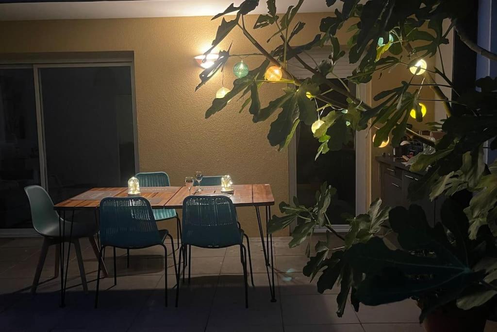 Tres Bel Appartement Contemporain Et Calme Fréjus 外观 照片